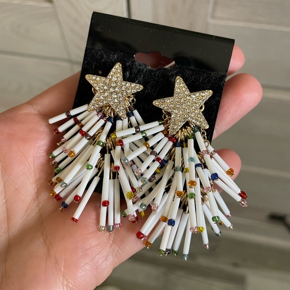 • Starry Statement Earrings • - Picture 4 of 5
